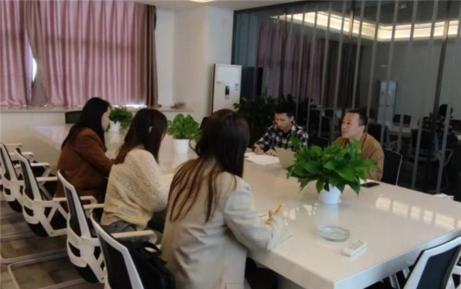 市古鎮(zhèn)投資公司召開(kāi)報(bào)批報(bào)建最新政策學(xué)習(xí)專(zhuān)項(xiàng)會(huì)