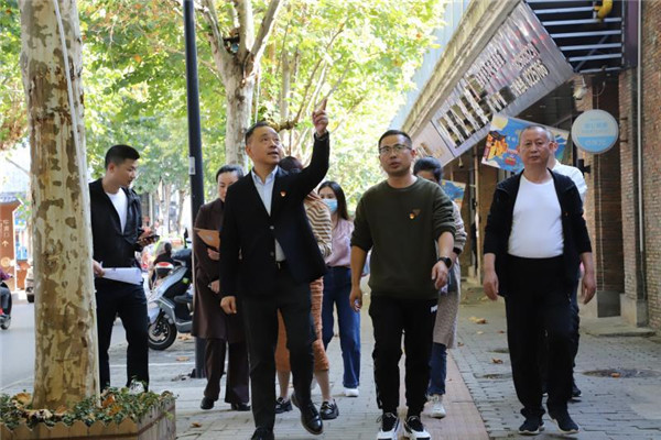 胡景平深入基層調研并宣講黨的二十大精神