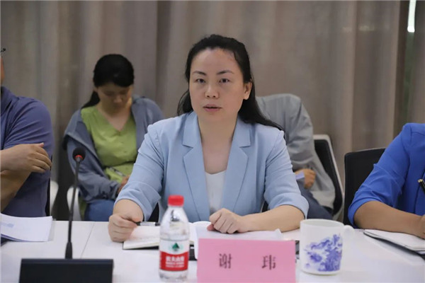 周長(zhǎng)根一行深入各單位開展調(diào)研座談會(huì)
