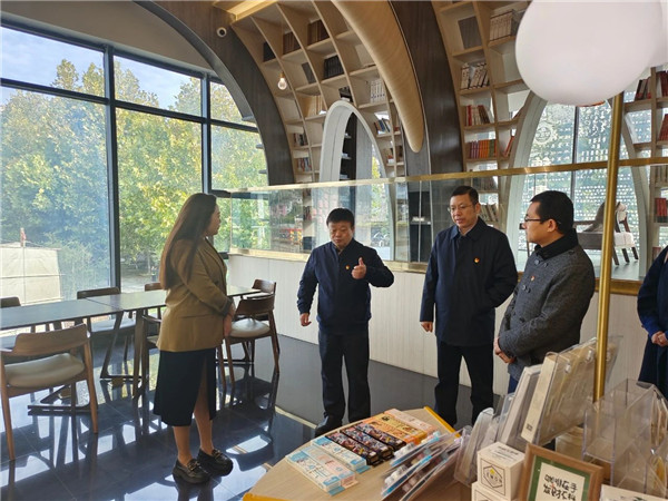市國資委黨委書記、主任朱平生到市古鎮(zhèn)商旅文公司調(diào)研